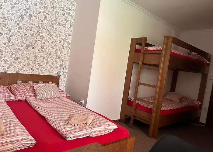 Nyaraló U Hribku